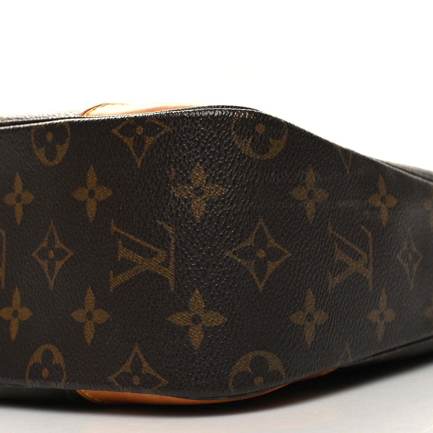 Monogram Boulogne 30