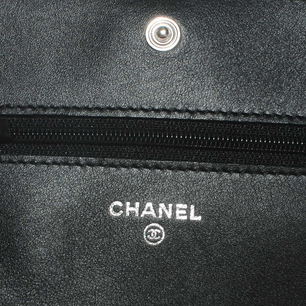 Caviar Wallet on Chain WOC Black