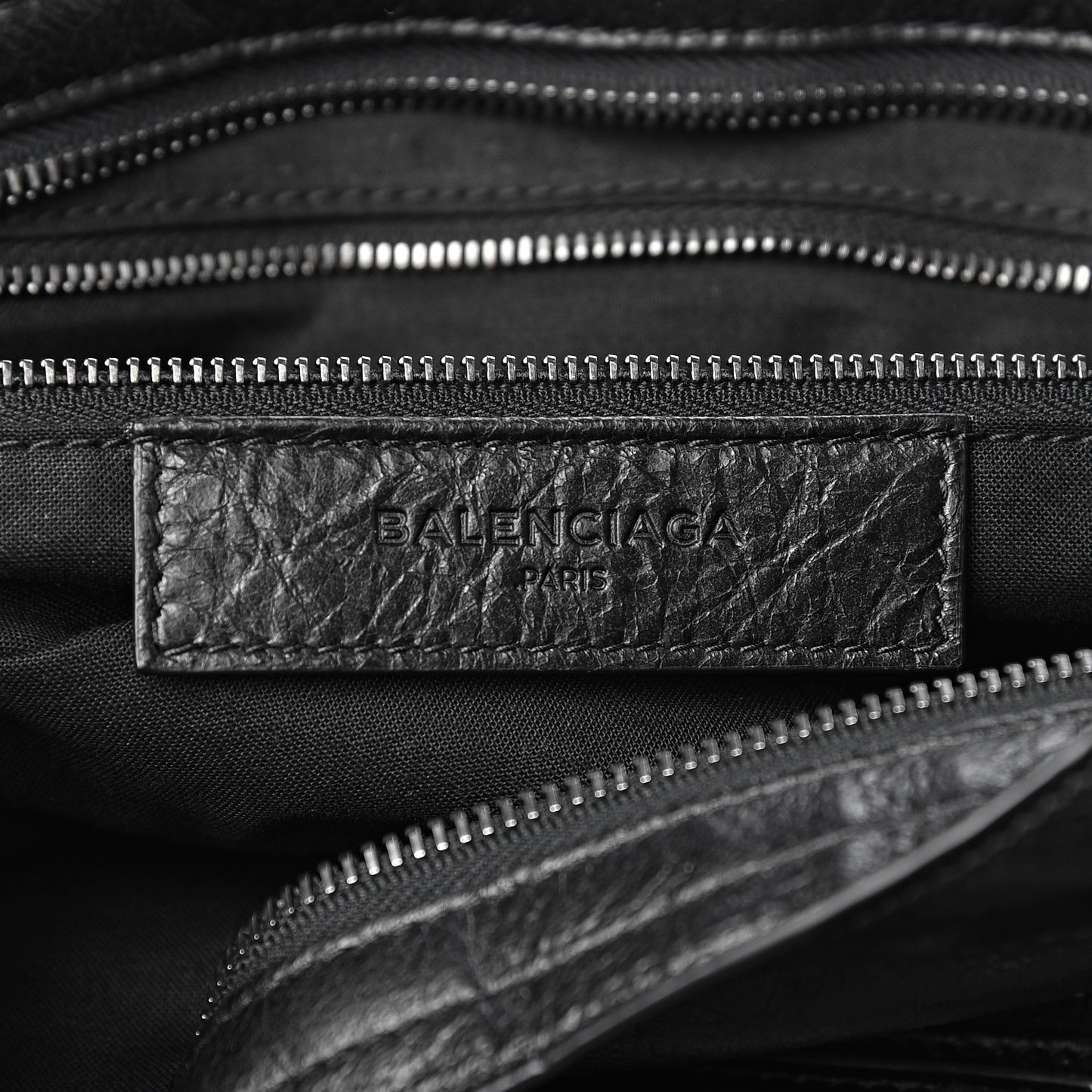 Agneau Silver Metallic Edge Hardware City Black