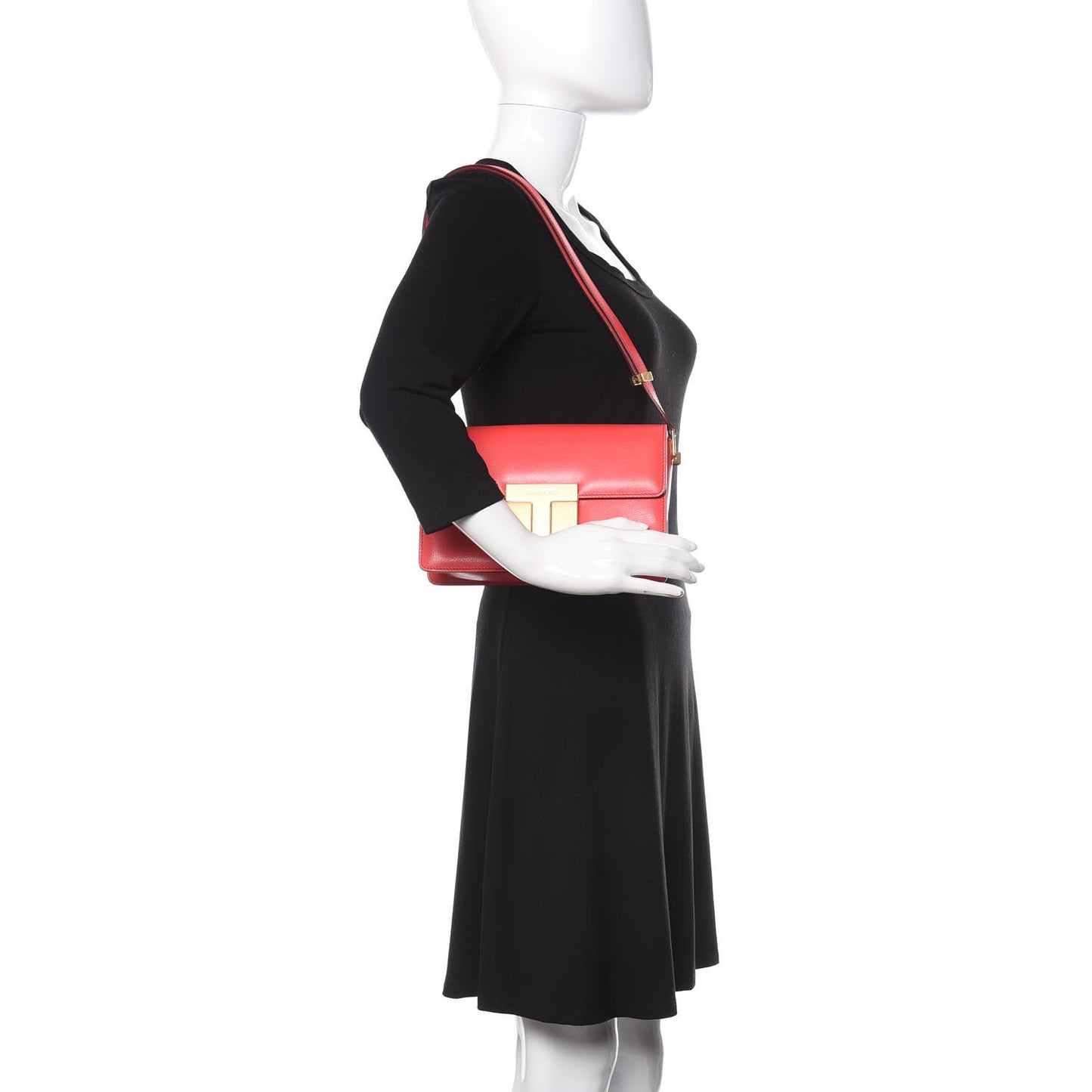 Shiny Goatskin T Clasp Shoulder Bag Red