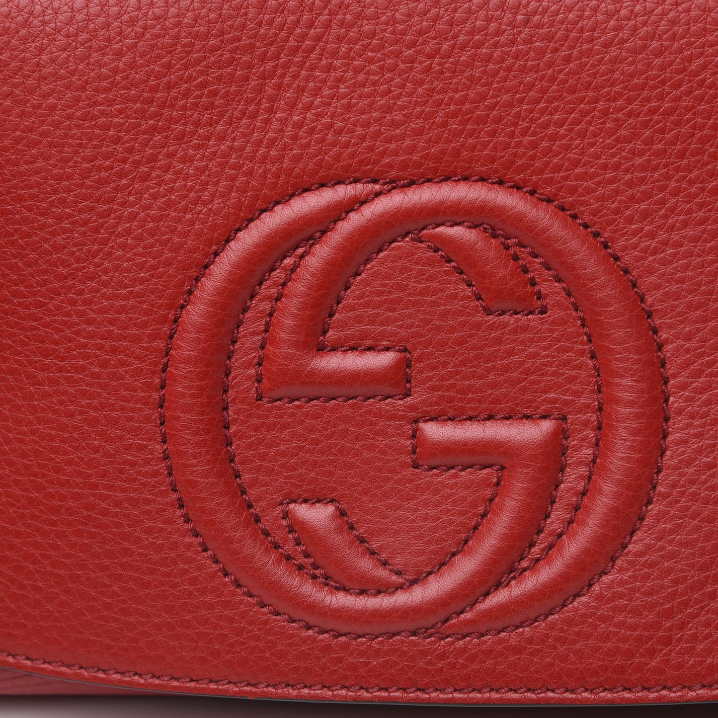 Pebbled Calfskin Medium Soho Flap Crossbody Tabasco Red
