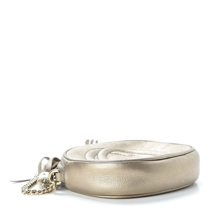 Gucci Metallic Pebbled Calfskin Mini Soho Chain Bag Golden Beige 4 of 8