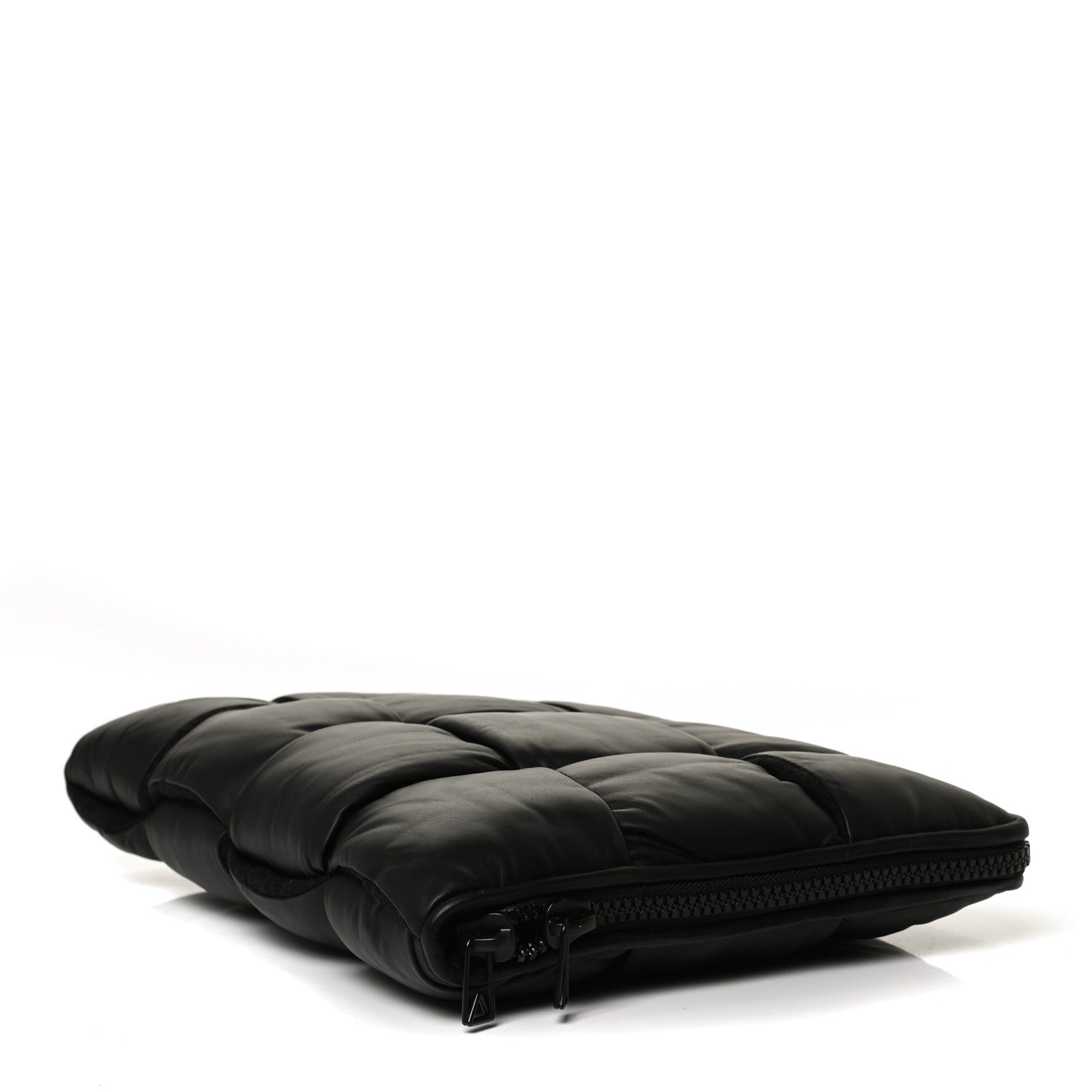 Bottega Veneta Calfskin Maxi Intrecciato Puffy Laptop Pouch Black 3 of 10
