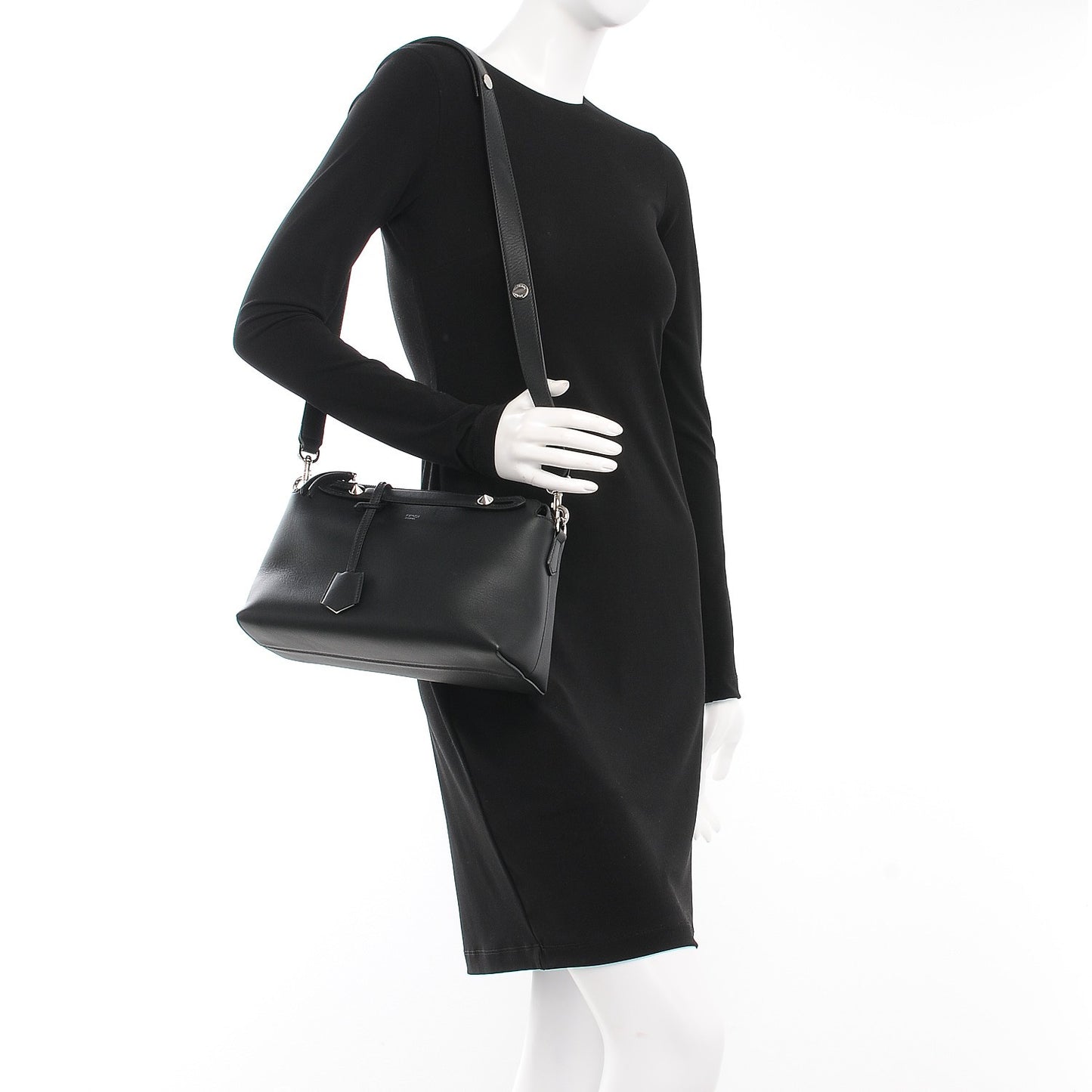 Vitello Dolce Medium By The Way Boston Bag Black