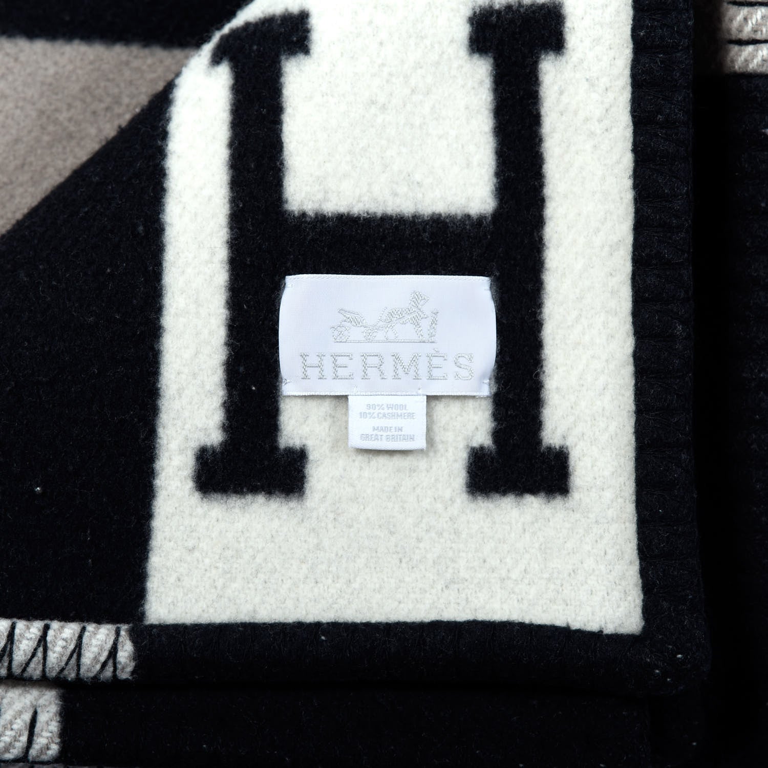 Hermes Wool Cashmere Avalon III Blanket Ecru Black 3 of 3