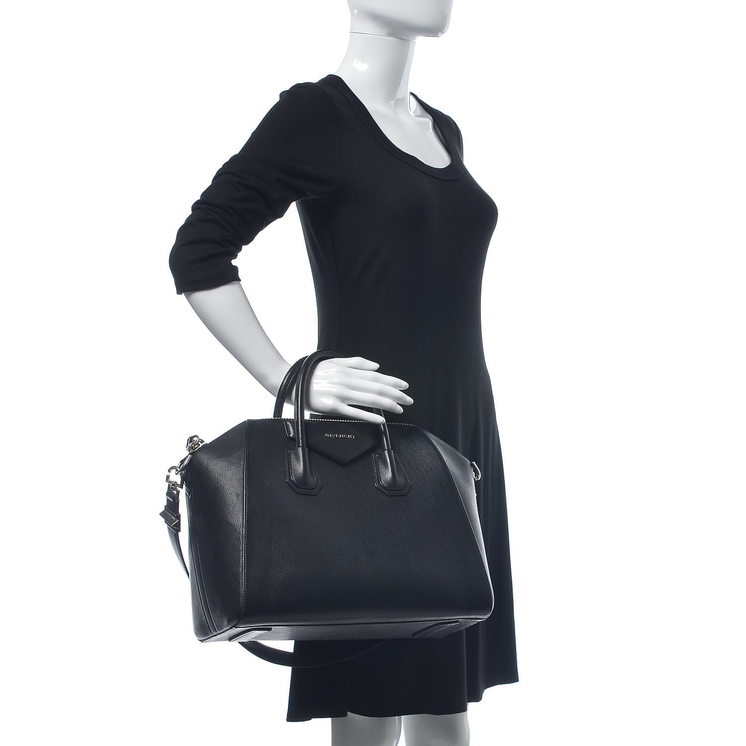 Givenchy Sugar Goatskin Medium Antigona Black 3 of 16