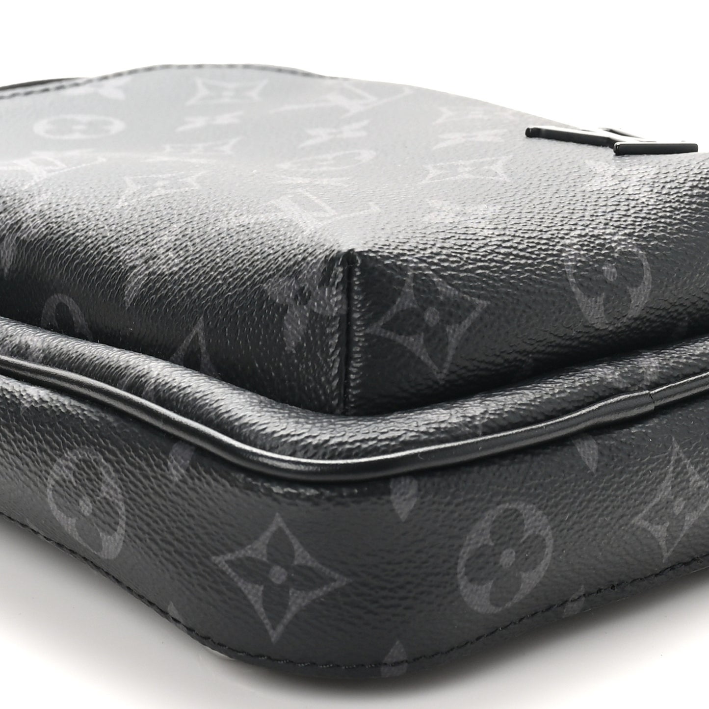 Monogram Eclipse Avenue Slingbag PM