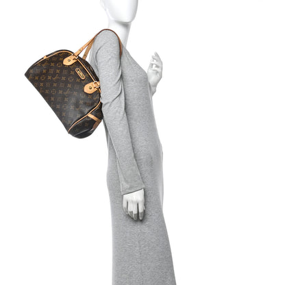 Louis Vuitton Monogram Montorgueil PM 2 of 9