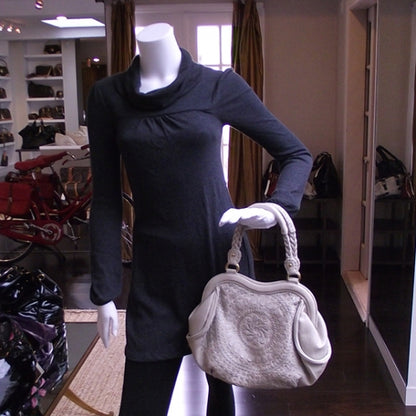 FASHIONPHILE ISABELLAFIORELeatherHeirloomBloom 2 of 10