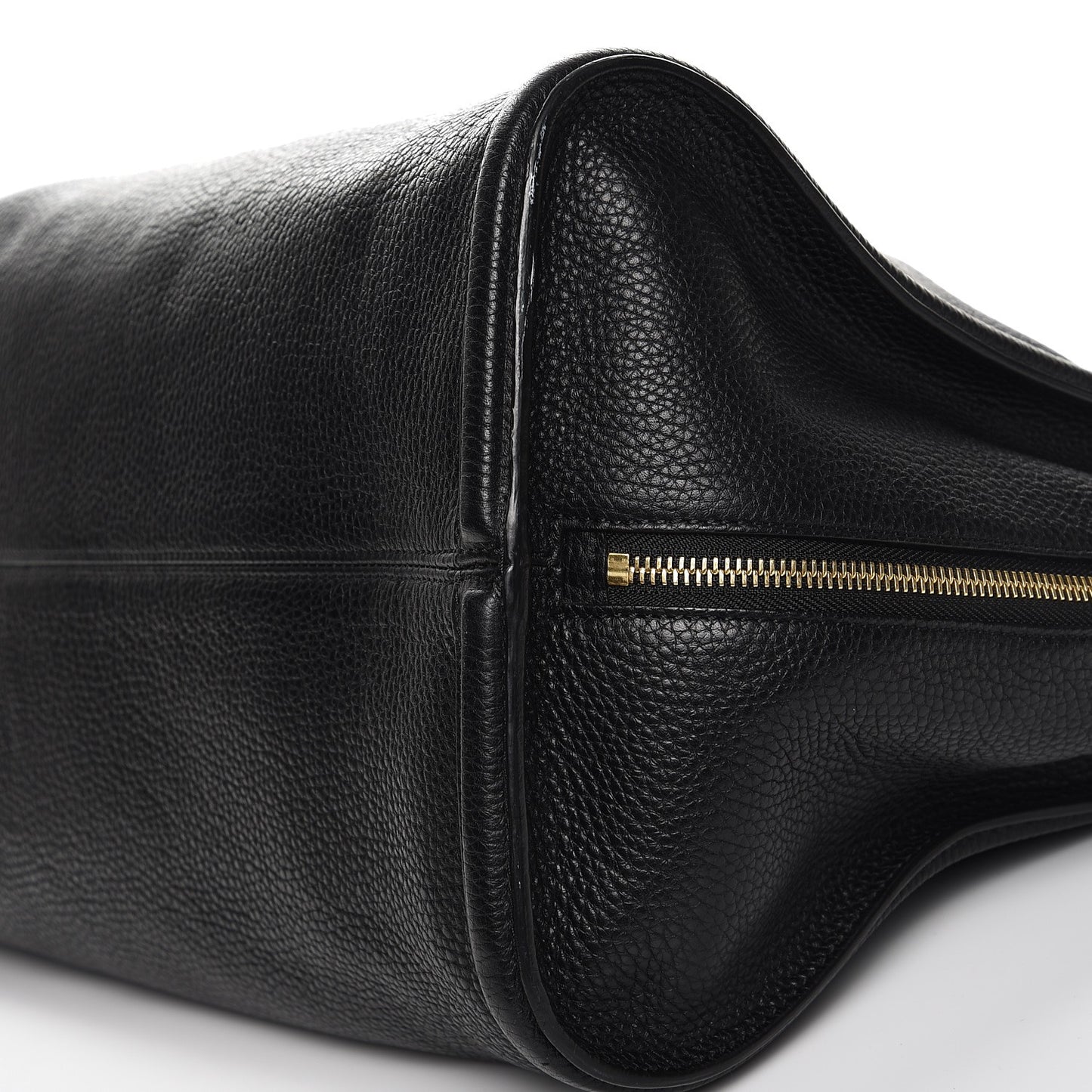 Pebbled Calfskin Large Skull Padlock Zip Around Tote Black