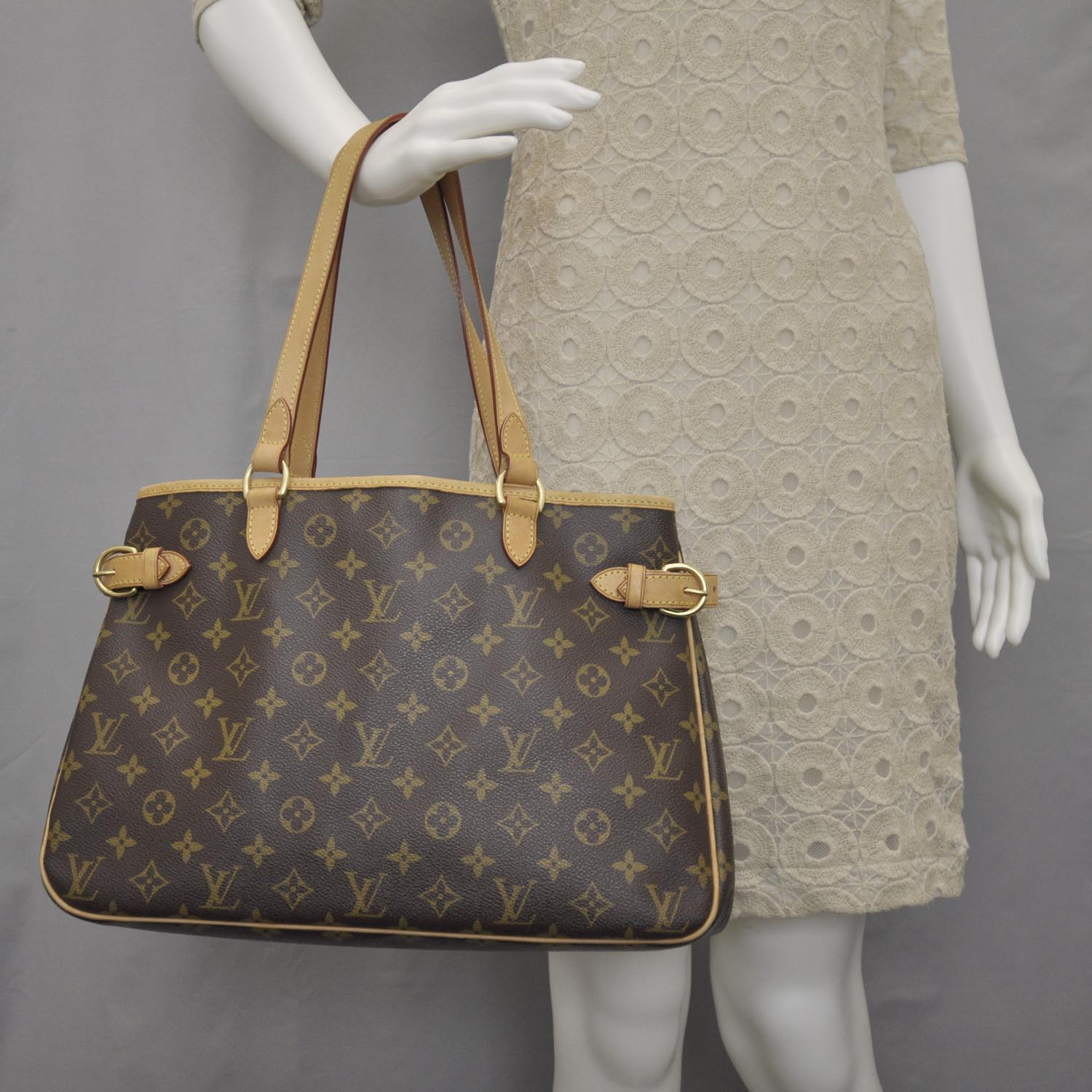 Louis Vuitton Monogram Batignolles Horizontal 2 of 10
