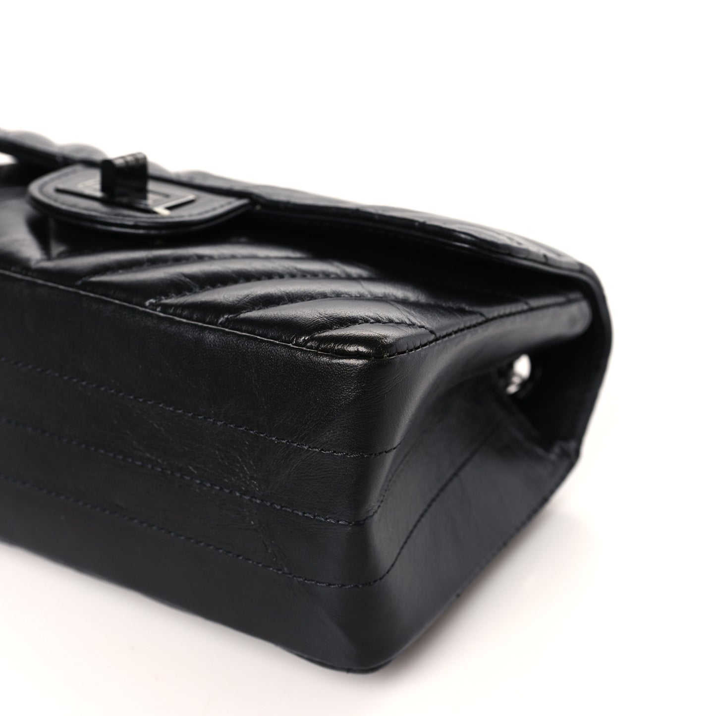 Aged Calfskin Chevron Quilted 2.55 Reissue Mini Flap So Black