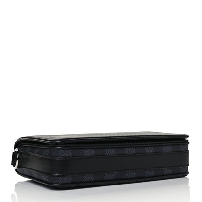 Louis Vuitton Damier Graphite 3D Studio Messenger 4 of 8