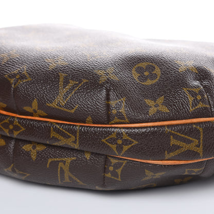 Louis Vuitton Monogram Croissant MM 8 of 16