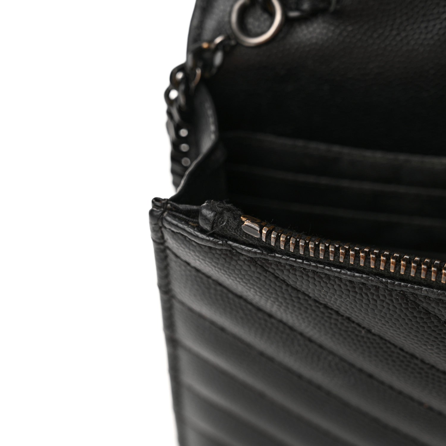 Saint Laurent Grain De Poudre Matelasse Chevron Monogram Monochrome Envelope Chain Wallet Black 13 of 18