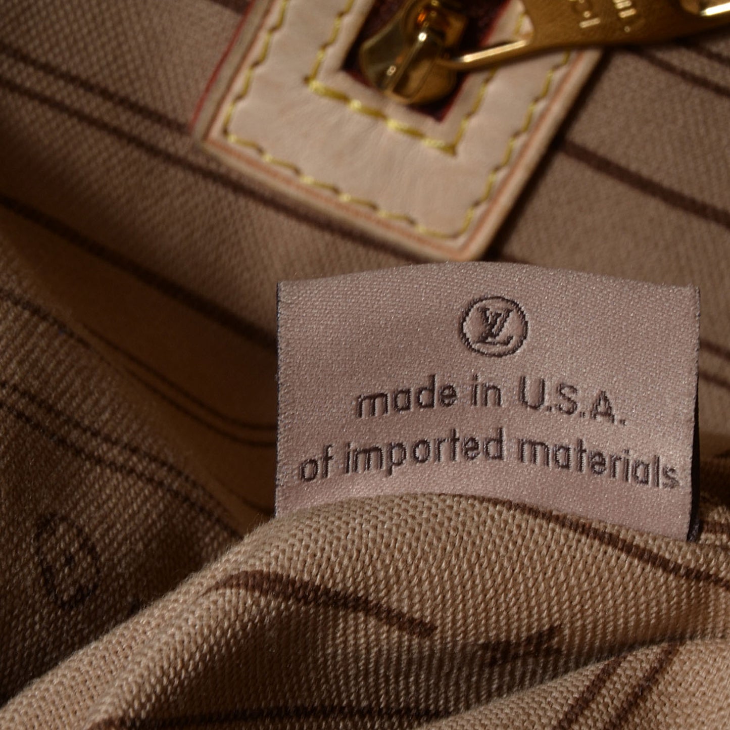 Monogram Delightful MM