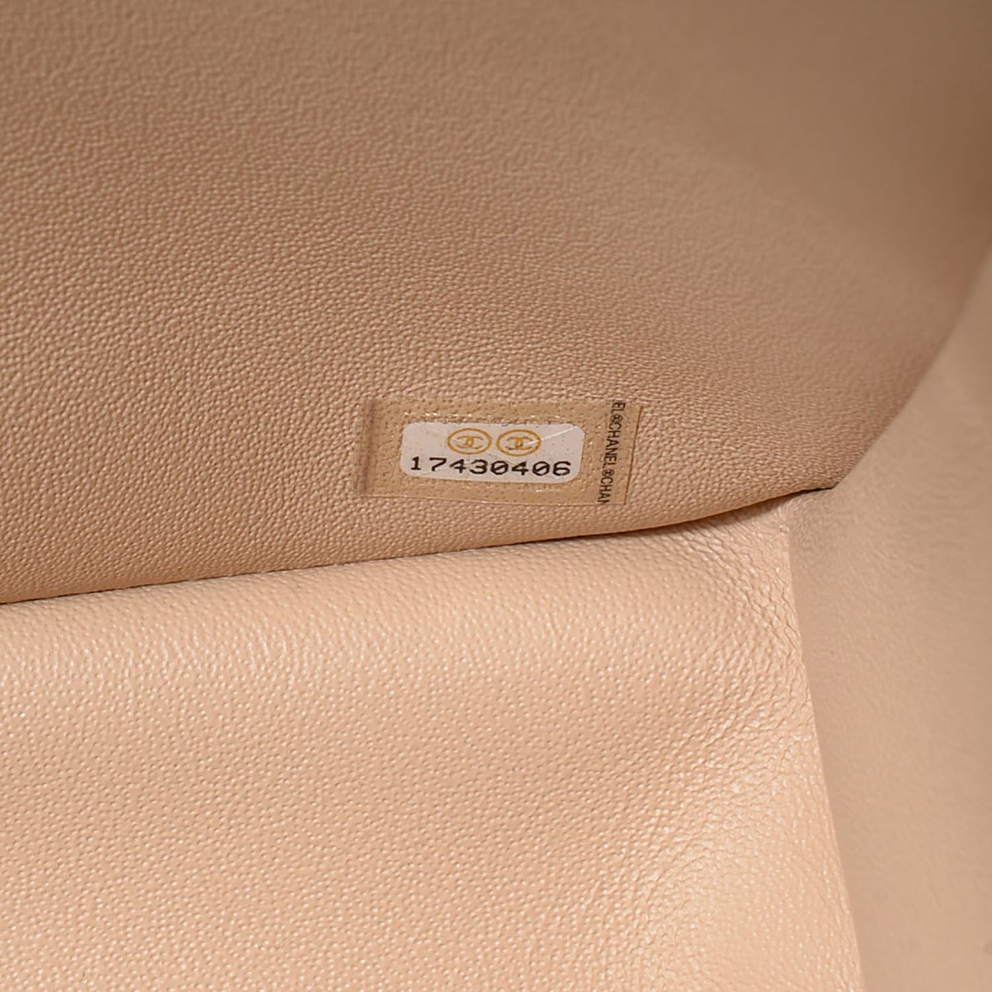 Caviar Jumbo Double Flap Light Beige