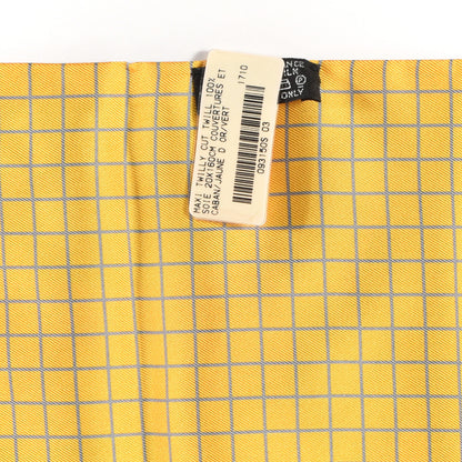 Hermes Silk Couvertures Et Caban Maxi Twilly Cut Jaune D'Or Vert 3 of 3