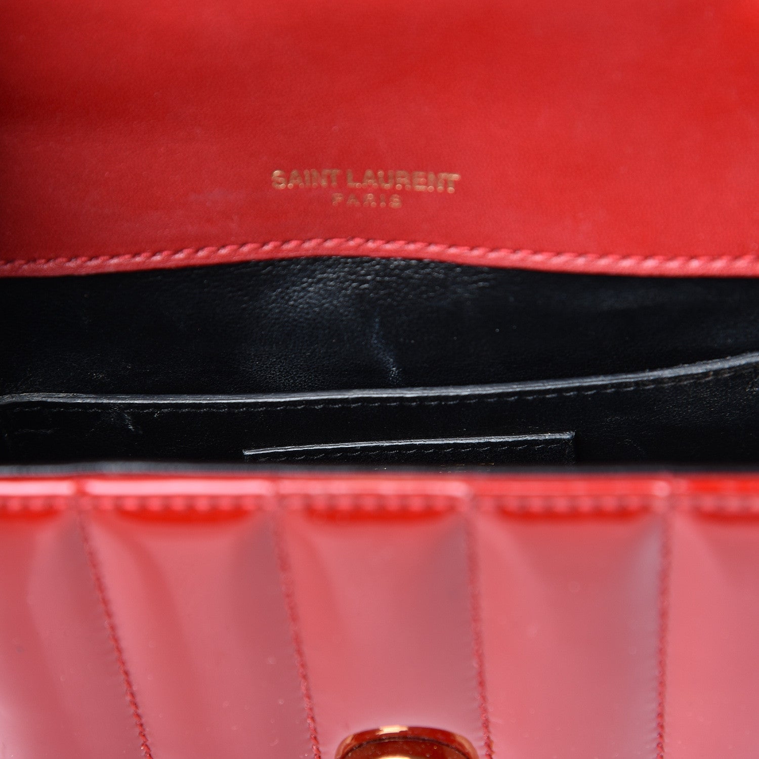 Saint Laurent Patent Matelasse Small Vicky Chain Bag Red 6 of 11