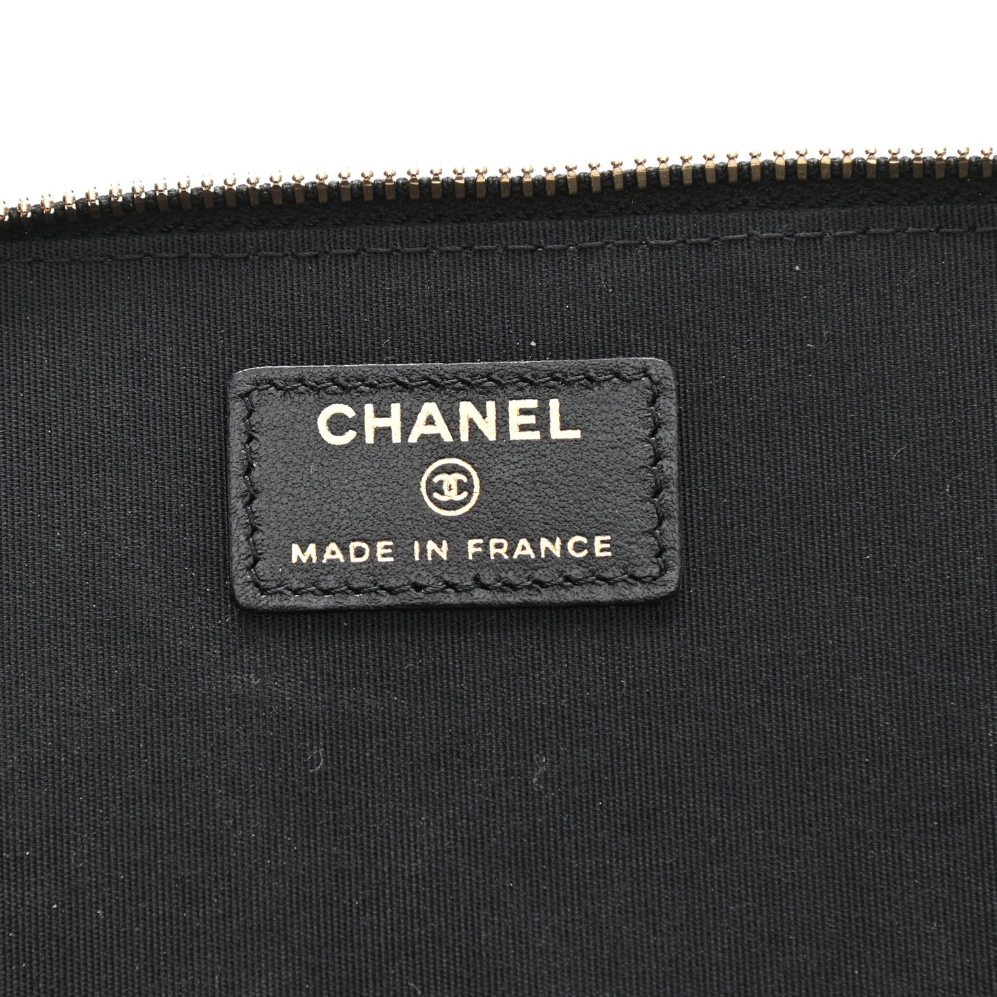 Lambskin Quilted Small Top Handle Vanity Case With Chain Black