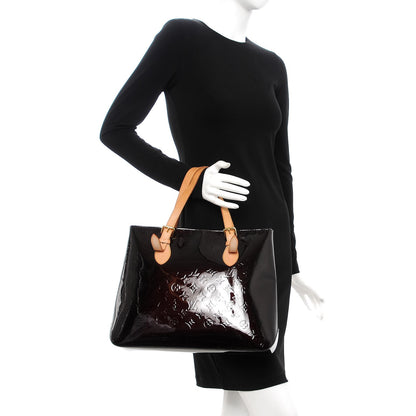 Louis Vuitton Vernis Brentwood Amarante 2 of 12