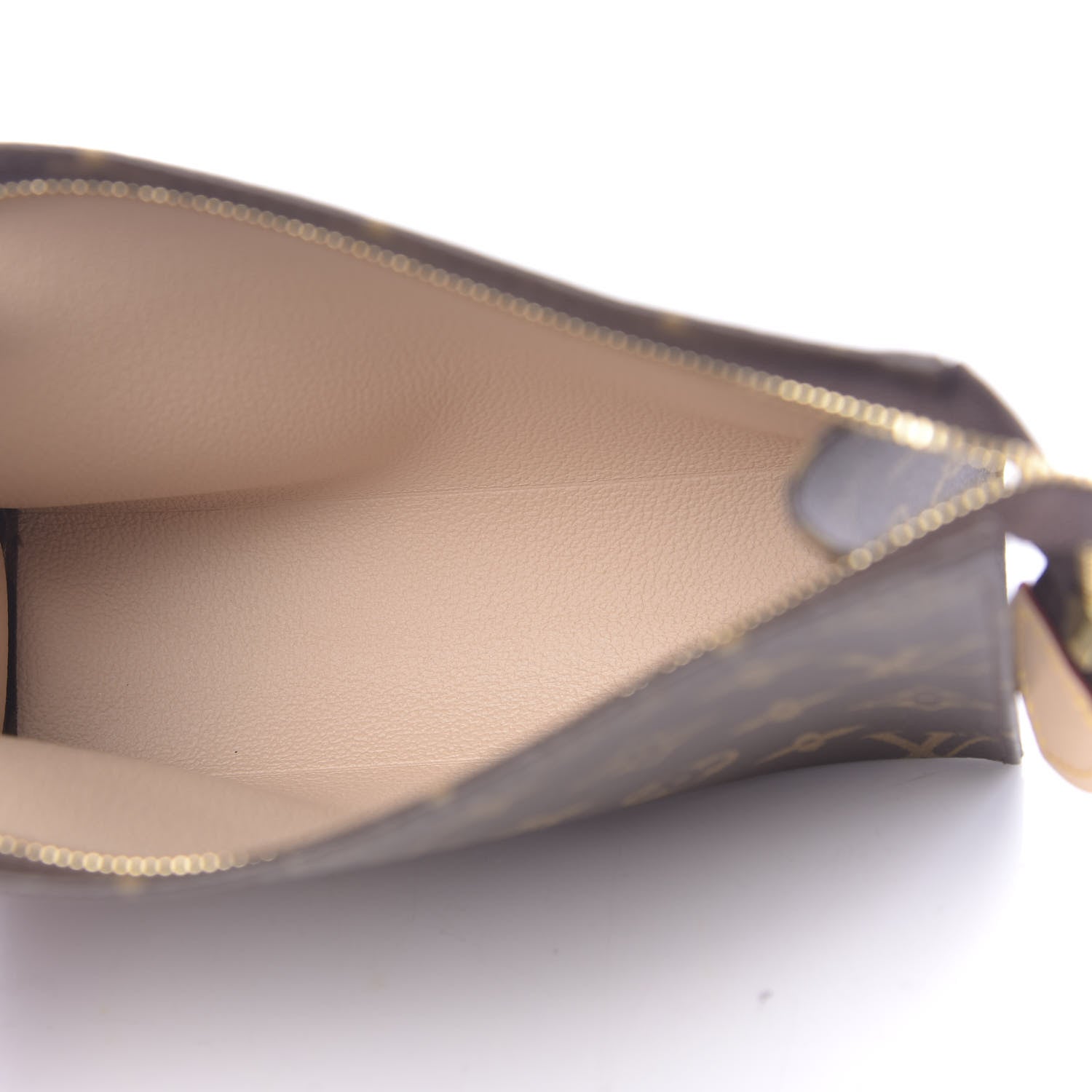 Louis Vuitton Monogram Toiletry Pouch 19 5 of 6