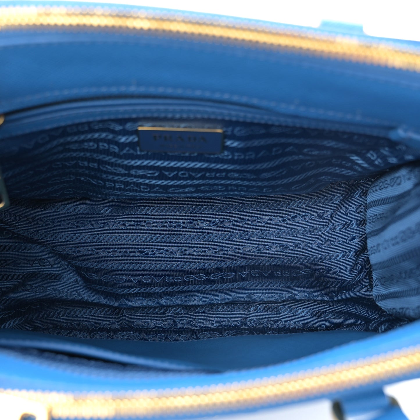 Saffiano Lux Mini Galleria Double Zip Tote Azzurro