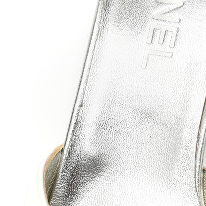 Chanel Laminated Lambskin Patent Cap Toe CC Turn-Lock Pumps 40 Silver White 10 of 13