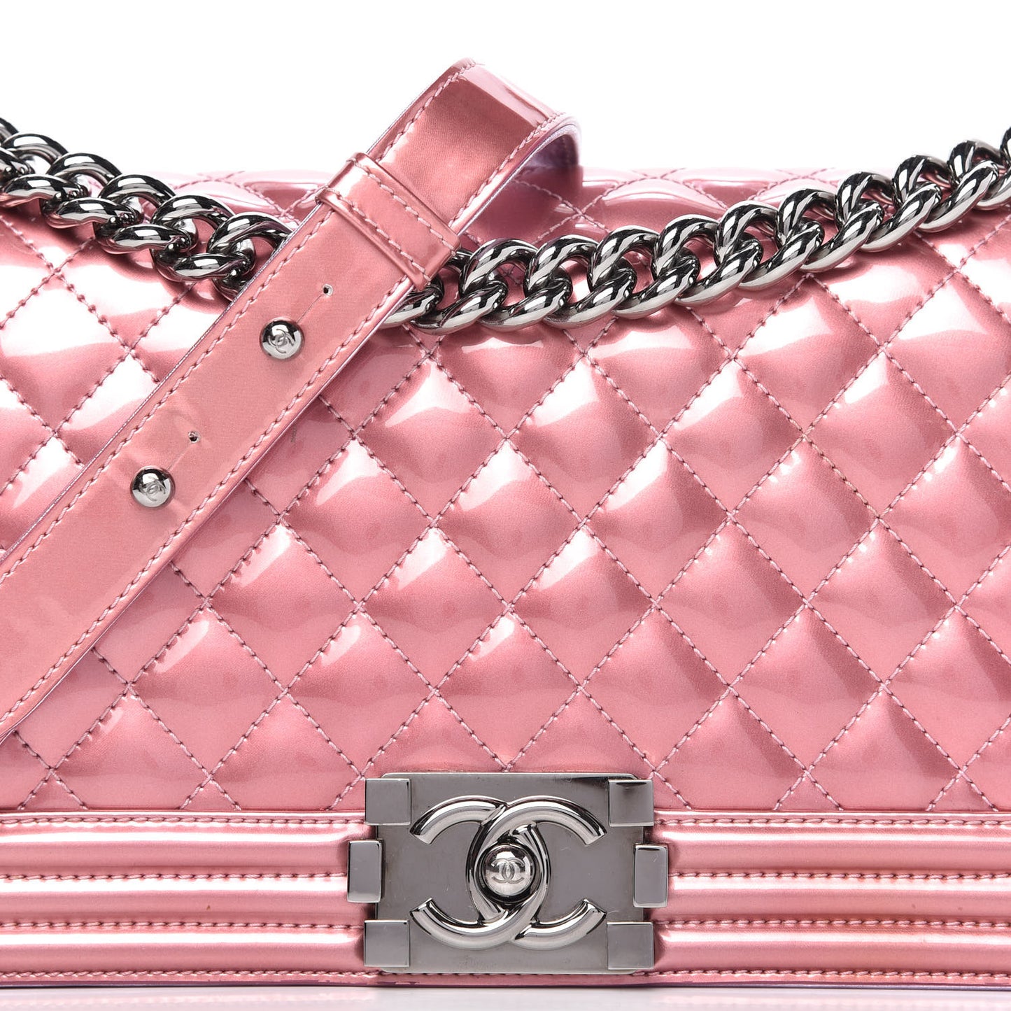 Metallic Patent Calfskin Quilted Medium Boy Flap Light Pink
