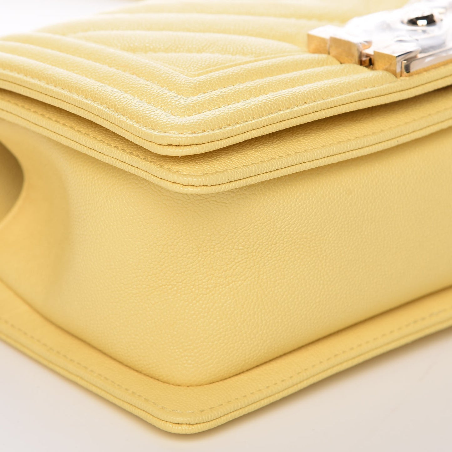 Caviar Chevron Quilted Small Boy Flap Yellow