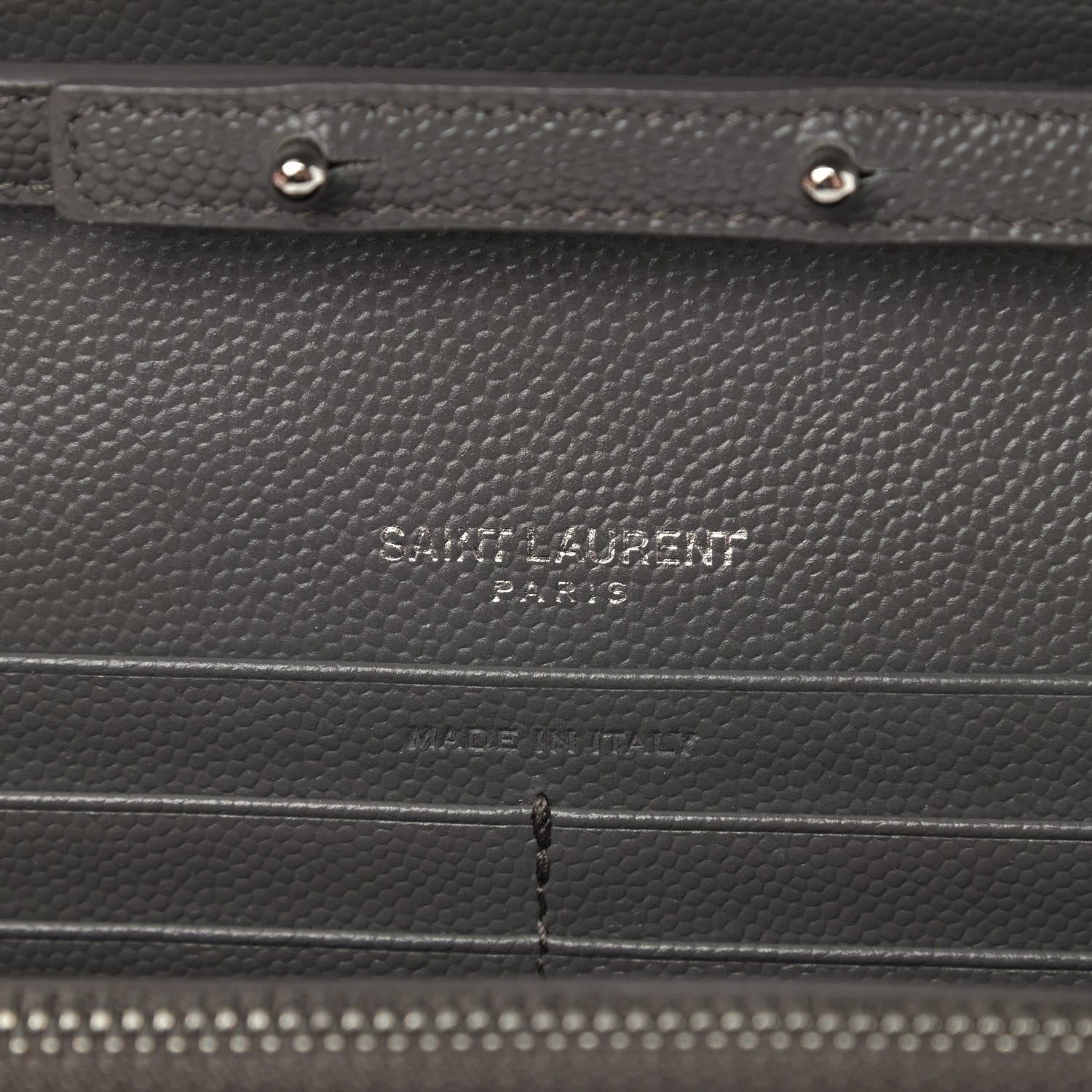 Saint Laurent Grain De Poudre Matelasse Chevron Monogram Chain Wallet Earth 6 of 9