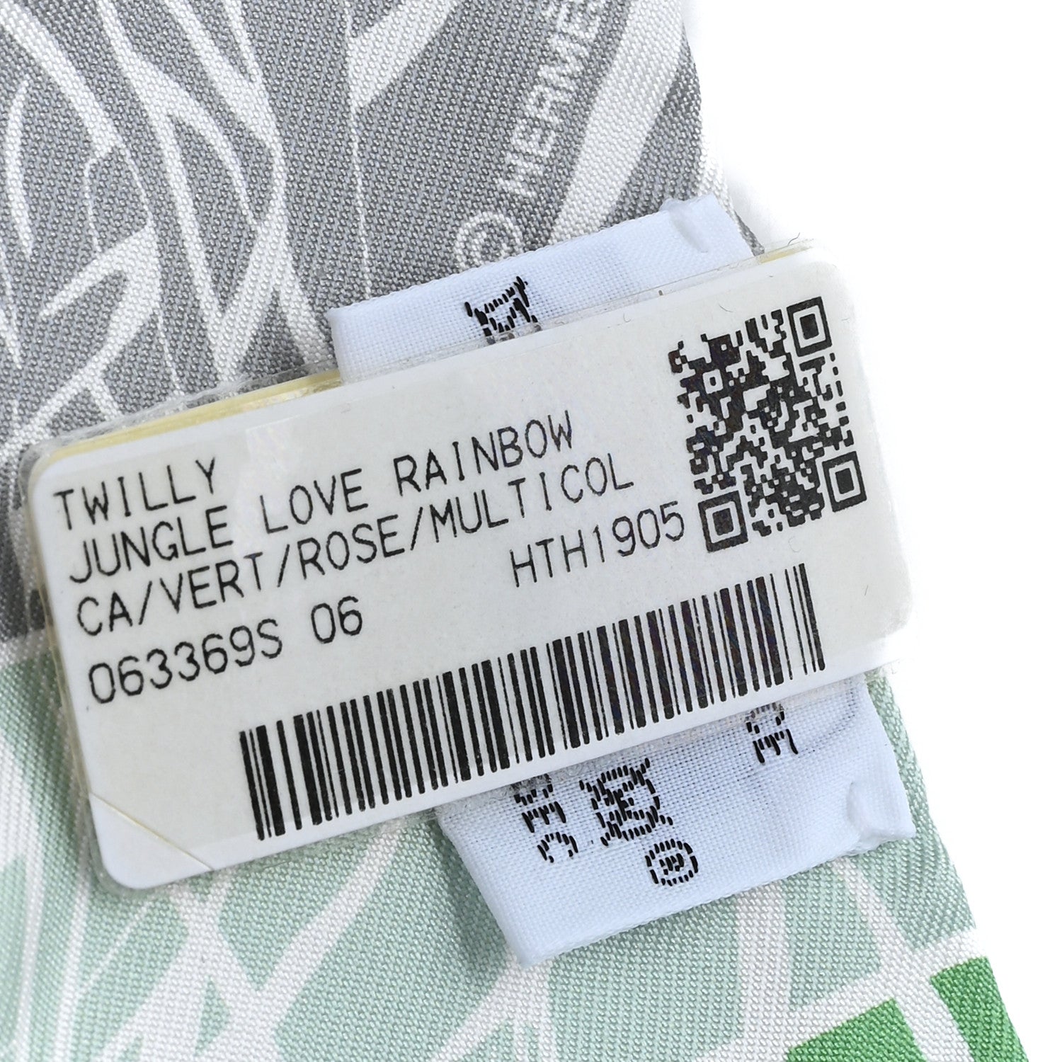 Hermes Silk Jungle Love Rainbow Twilly Vert Rose Jaune Fluo 3 of 3