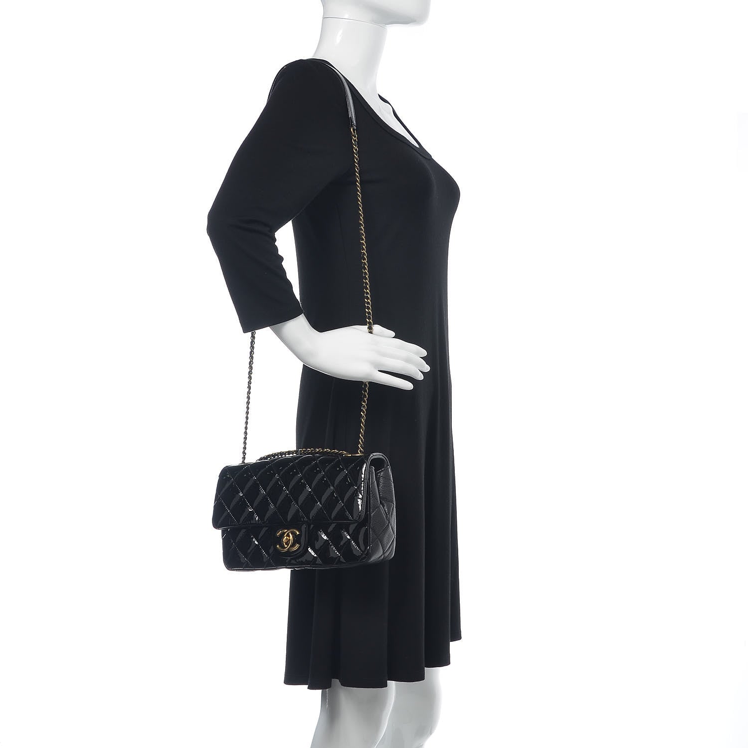 Chanel Patent Goatskin Quilted Medium CC Eyelet Flap Black 2 of 10