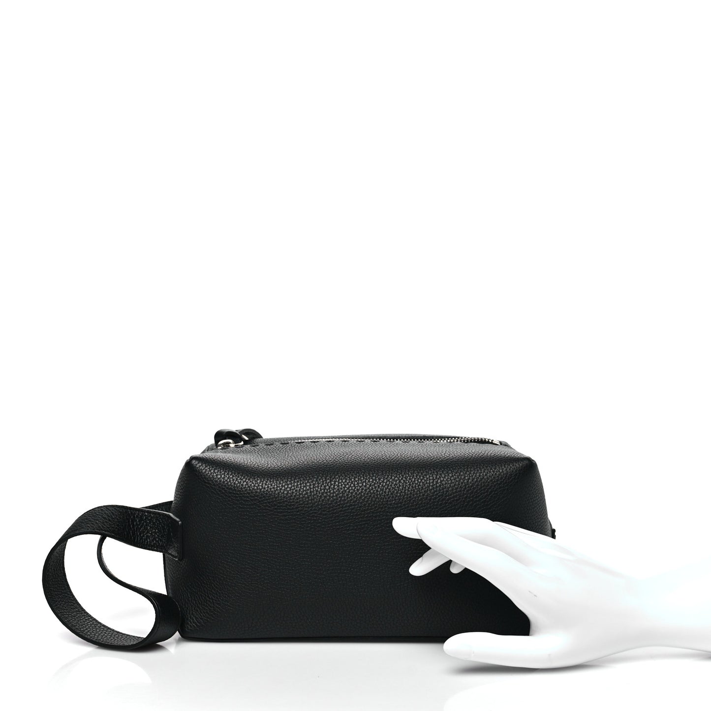 Cuoio Romano Selleria Toiletry Case Black