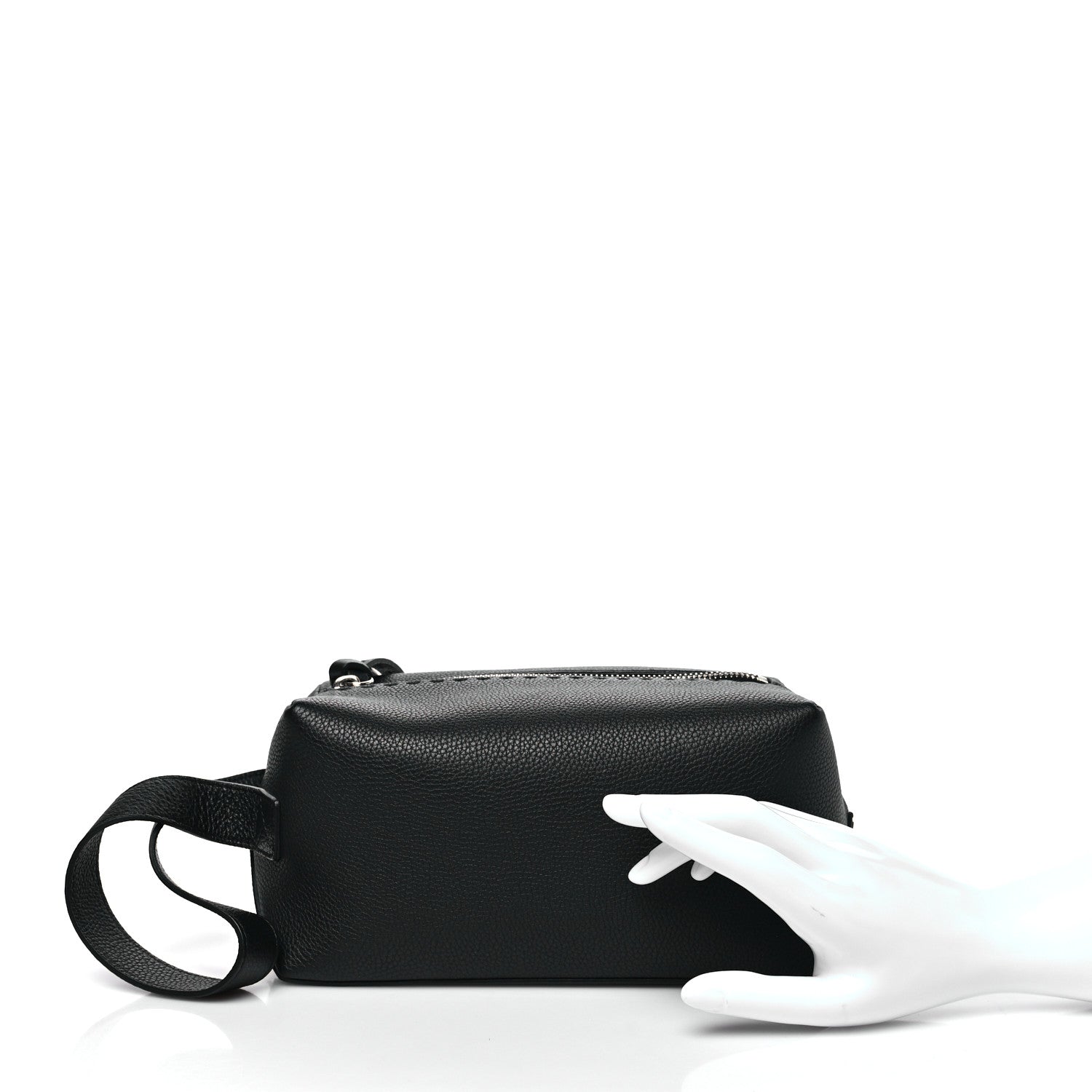 Fendi Cuoio Romano Selleria Toiletry Case Black 2 of 8