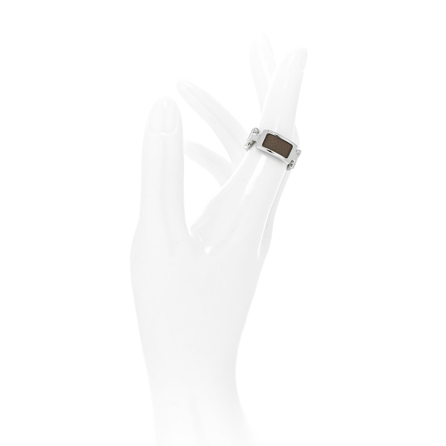 Madame Calfskin Olympe Ring M Etoupe