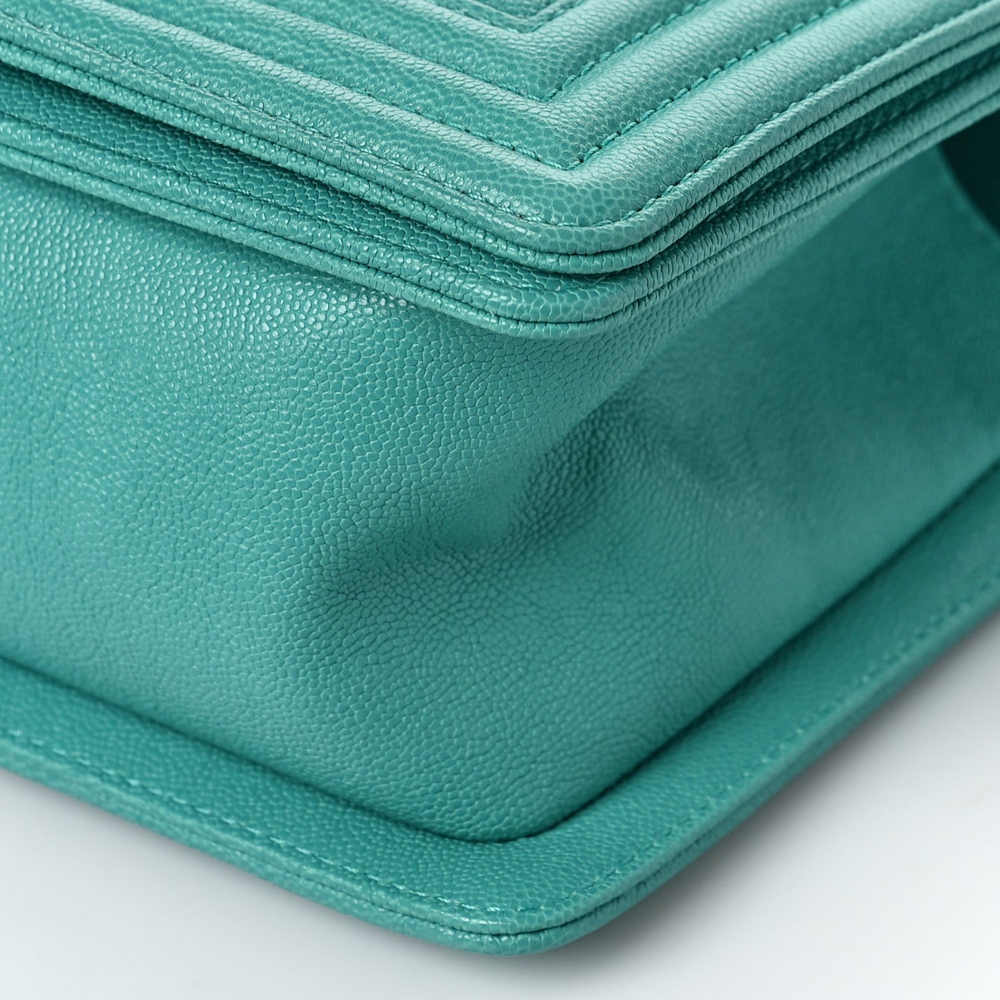 Caviar Chevron Quilted Medium Boy Flap Turquoise