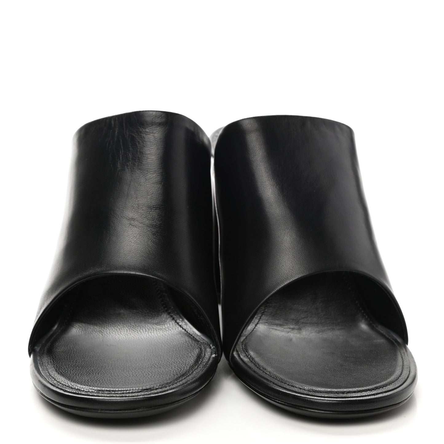 Shiny Sheepskin Oval 90mm Mule Pump 39 Black White