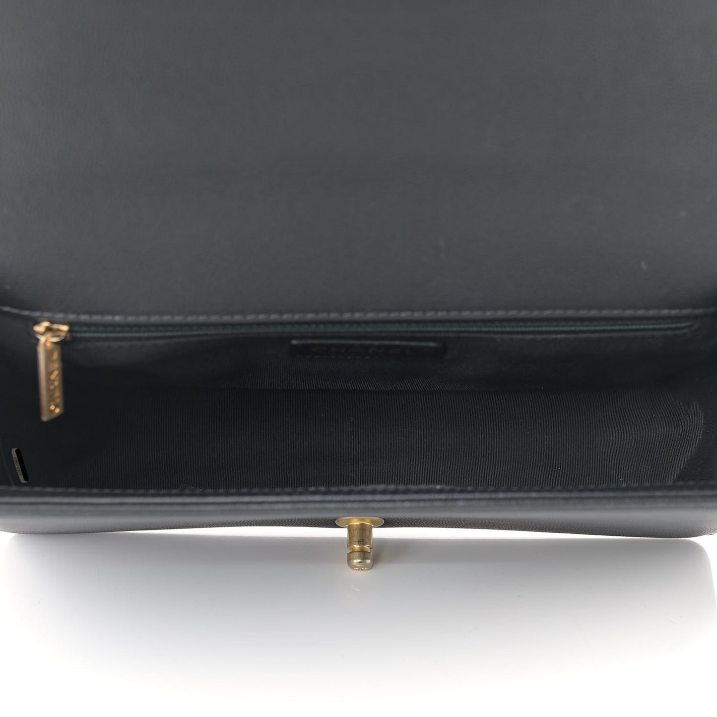 Caviar Quilted New Medium Boy Flap Black