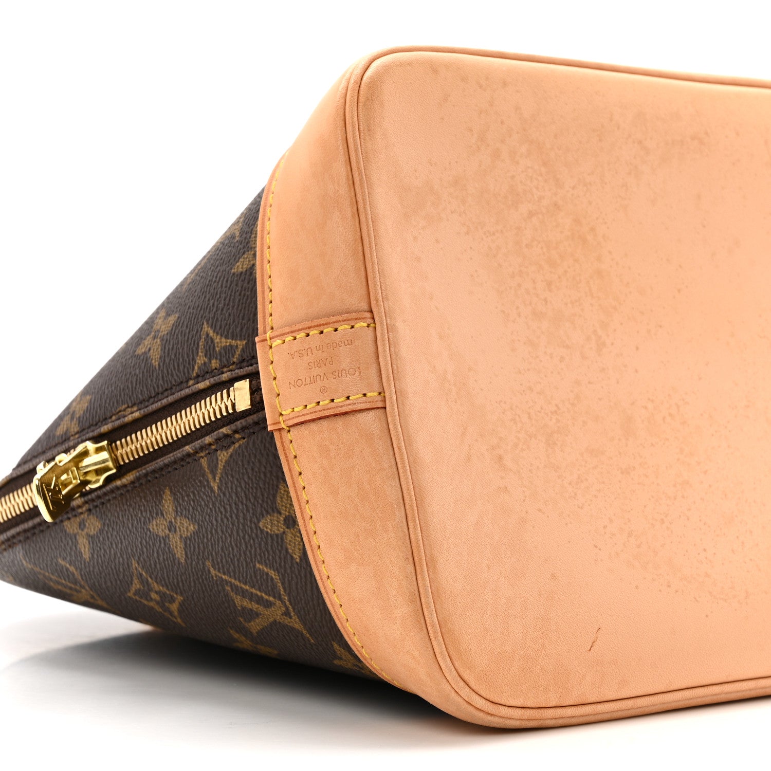 Louis Vuitton Monogram Alma PM 8 of 11