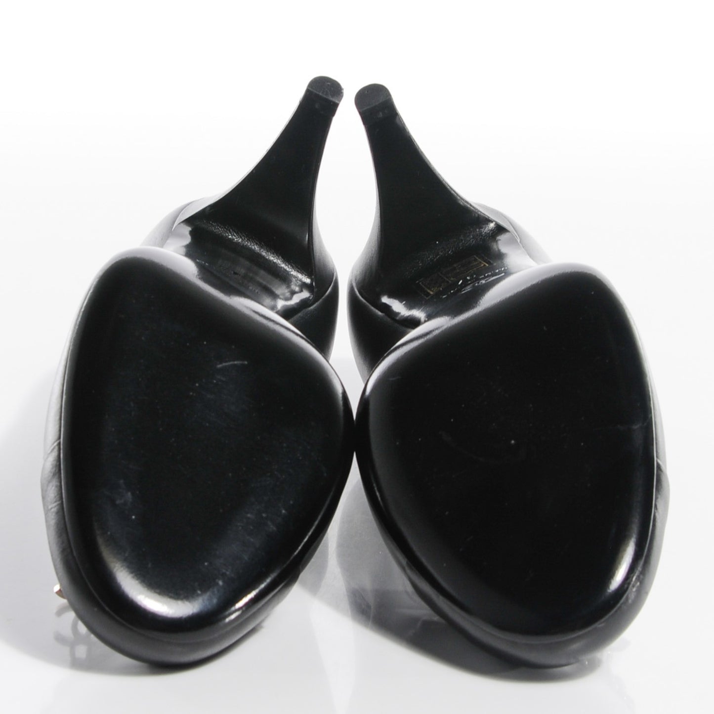 Lambskin Chain Cap Toe Pumps 37 Black