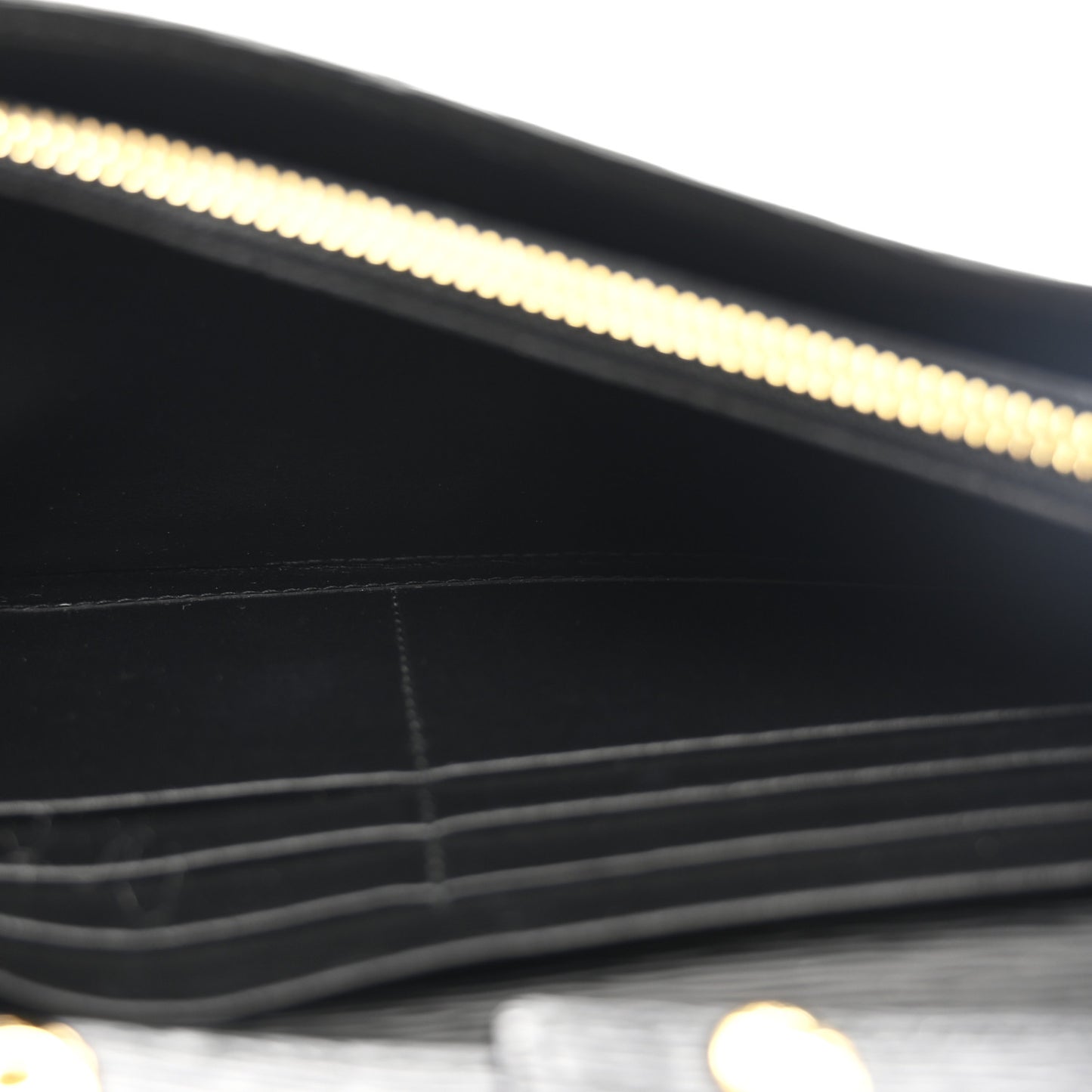 Vitello Move Metal Oro Chain Wallet Black