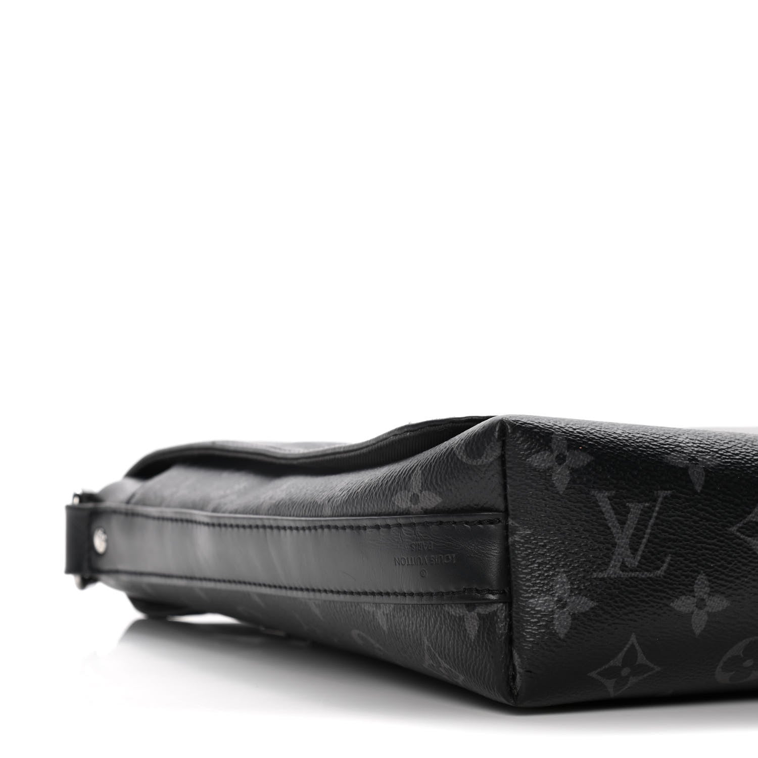 Louis Vuitton Monogram Eclipse District MM 8 of 15