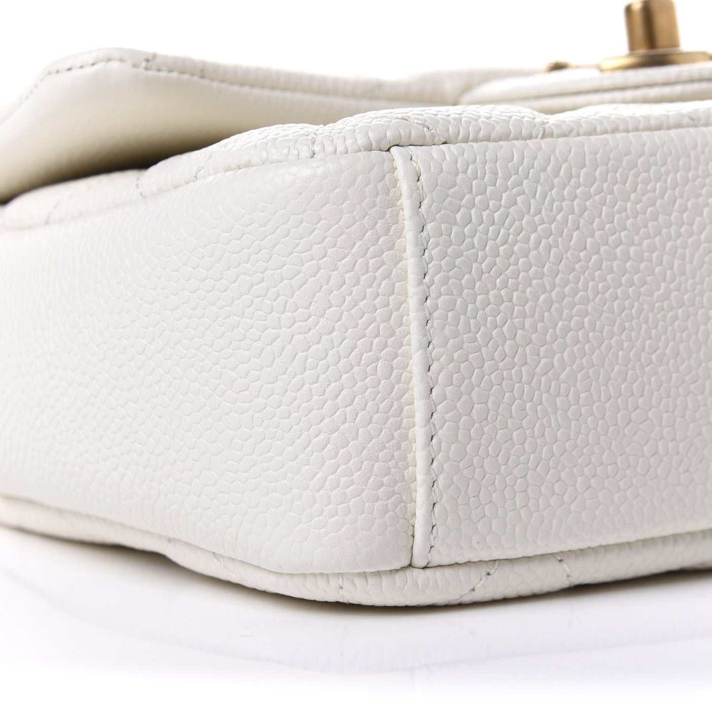 Caviar Quilted Mini Chain Soul Flap White