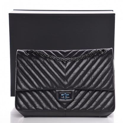 Chanel Aged Calfskin Chevron Quilted 2.55 Reissue 226 So Black 8 of 8