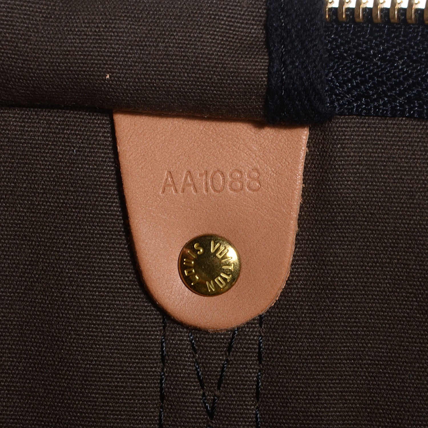 Louis Vuitton Monogramouflage Speedy 35 6 of 7