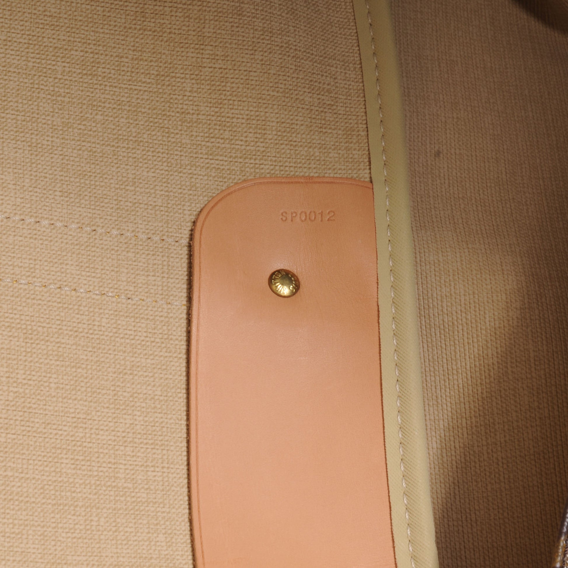 Louis Vuitton Monogram Sirius 70 7 of 8