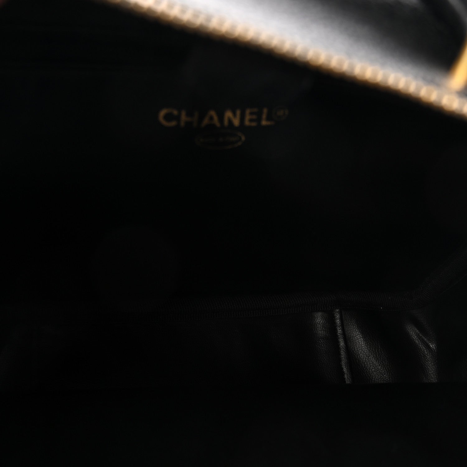 Chanel Caviar Timeless CC Vanity Case Black 5 of 10
