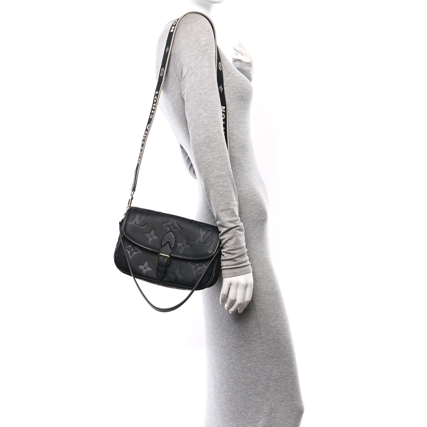 Empreinte Monogram Giant Diane Black