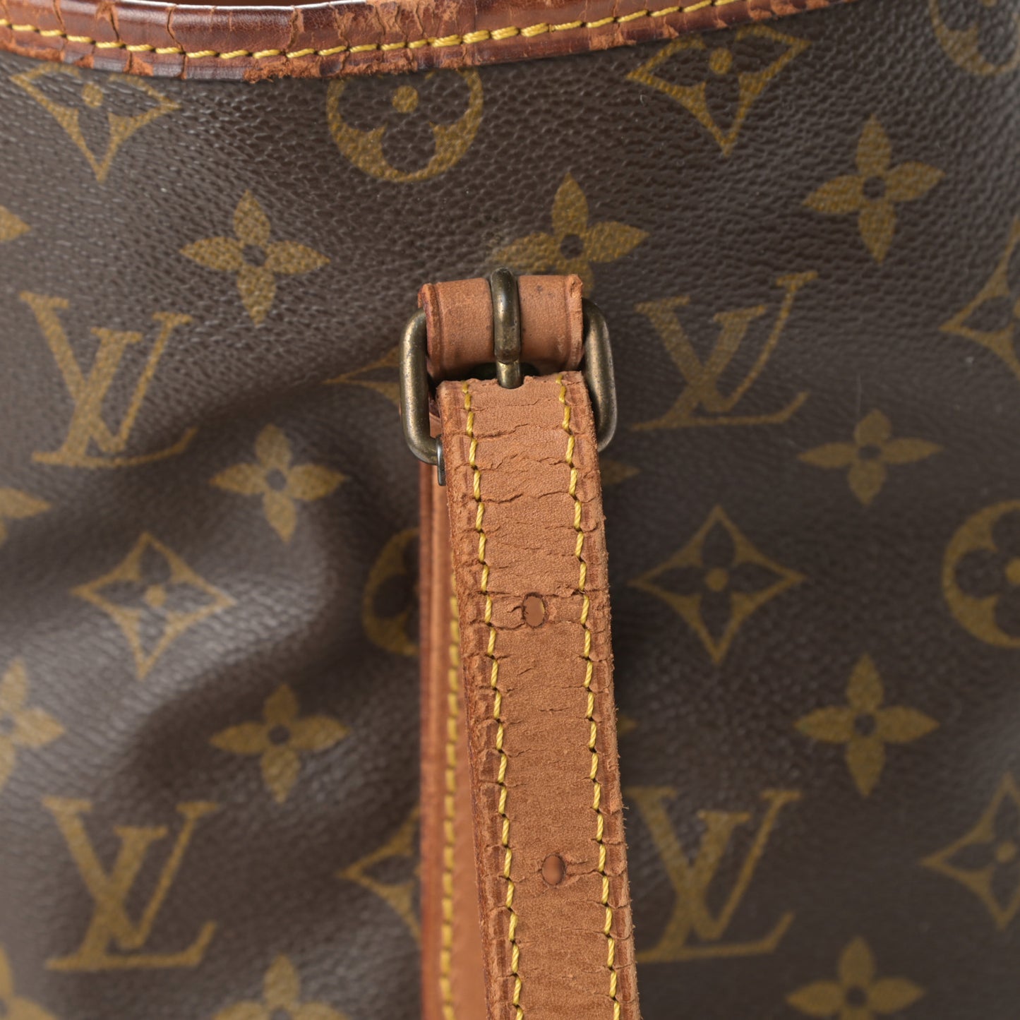 Monogram Bucket 27